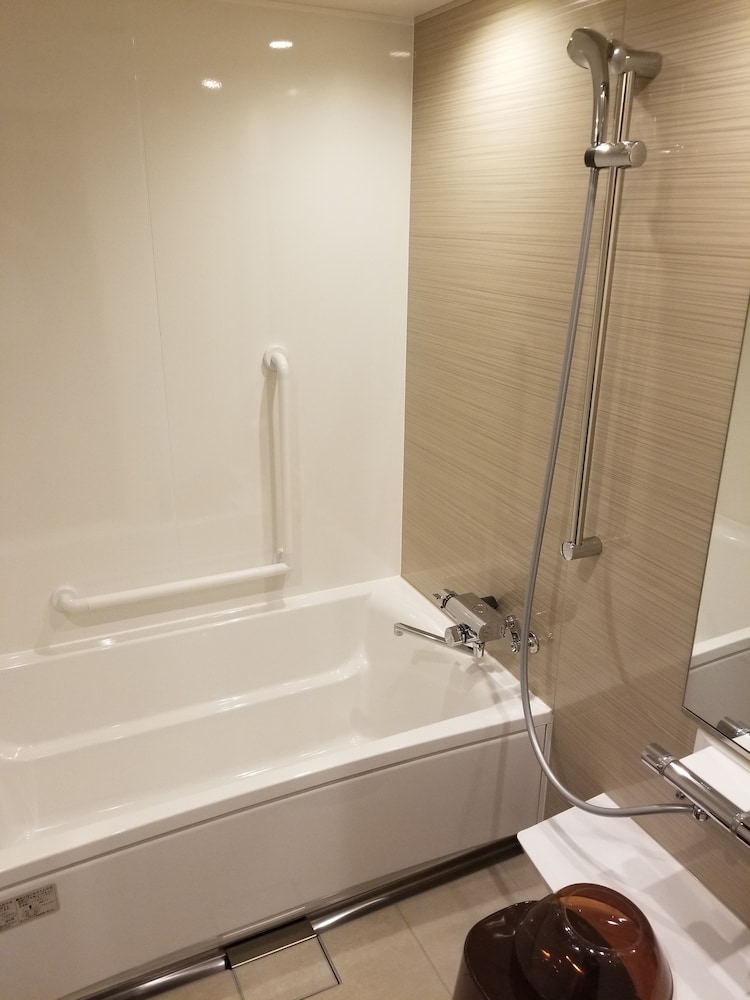 Hakodate Hotel Banso 63/64