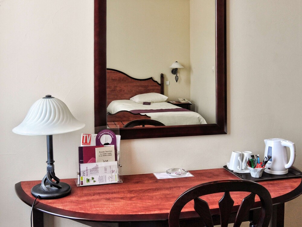Mercure Montauban 26/53