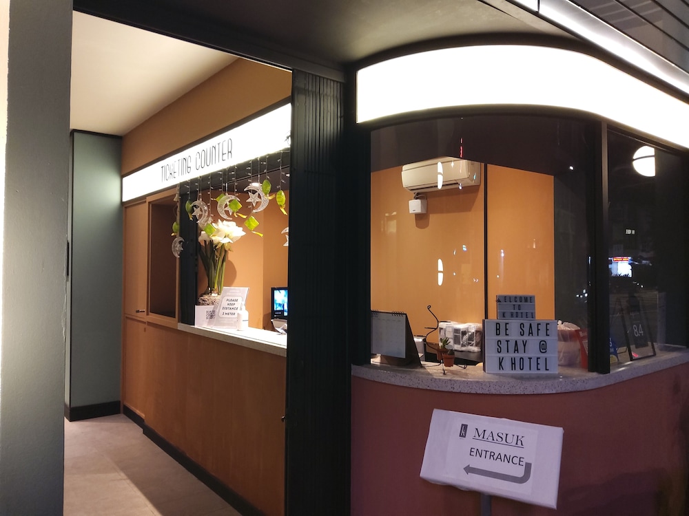 K Hotel 7/48