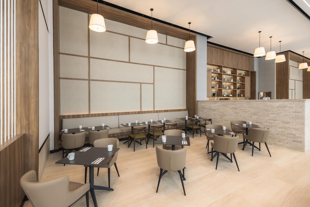 Hyatt Place Cancun Airport 60/74