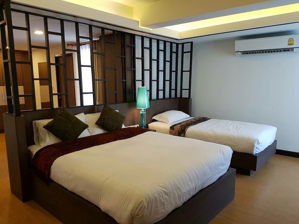 Chorlada Lanna Hotel 20/48