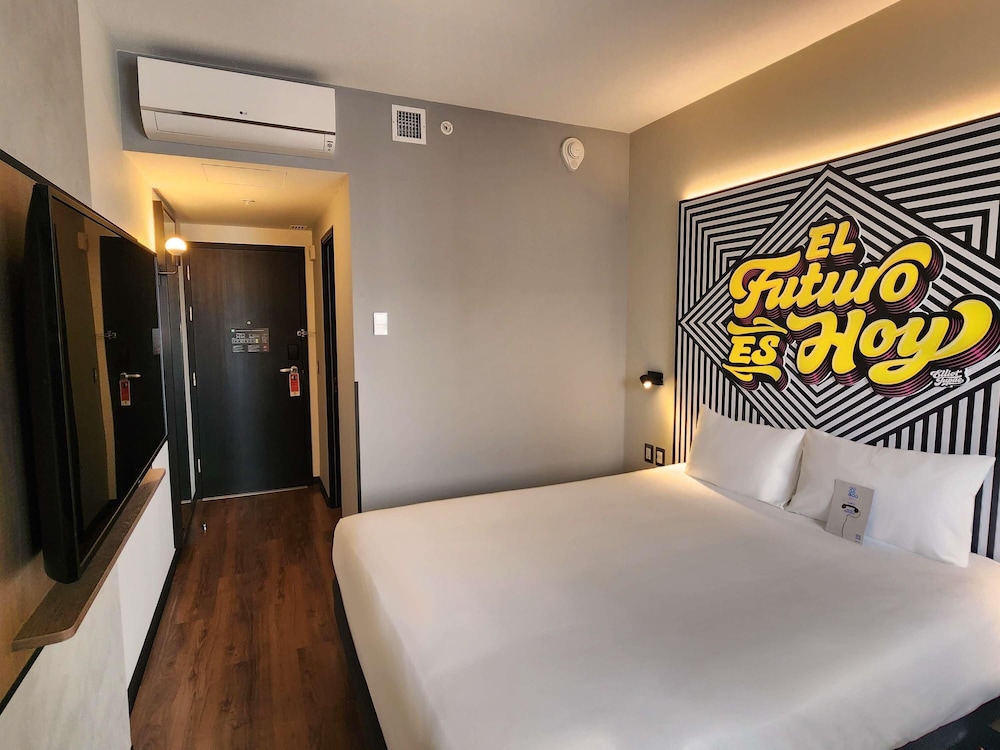 ibis Styles Lima San Isidro 9/43