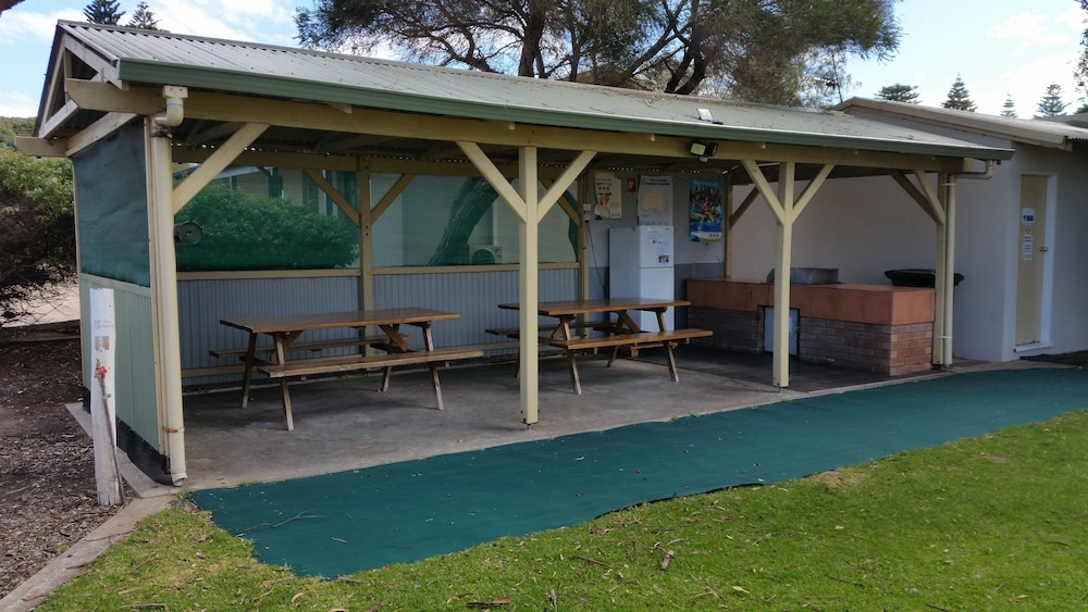 Esperance Bay Holiday Park 41/50