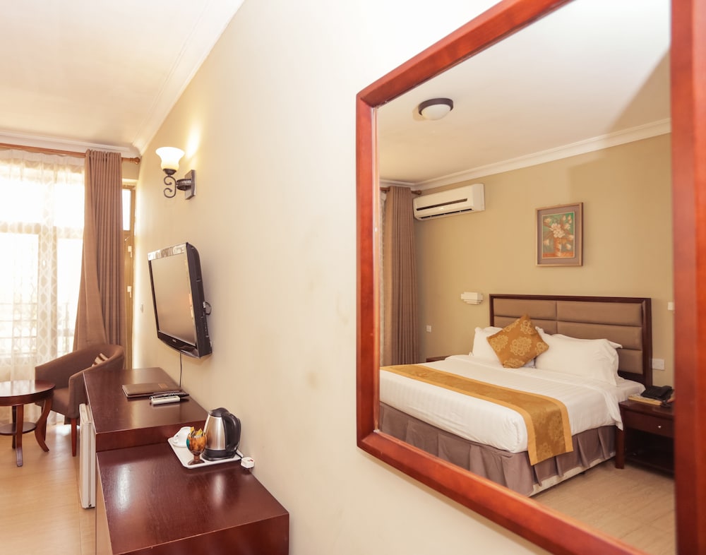 Regency Park Hotel 13/50