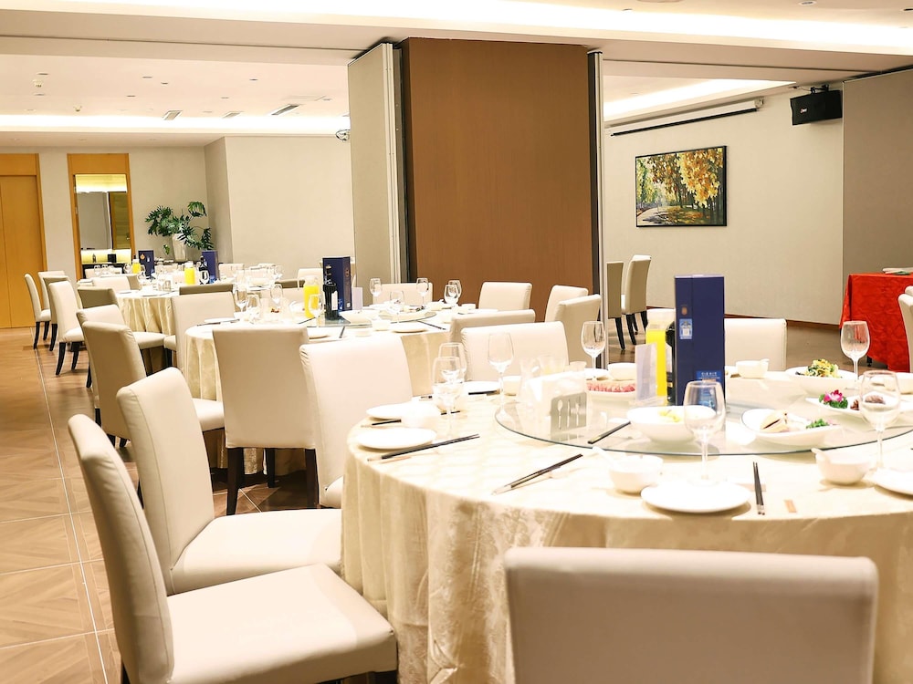 Novotel Nanjing Central Suning 40/49