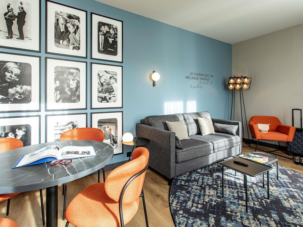 Mercure Angouleme Hotel de France 52/72
