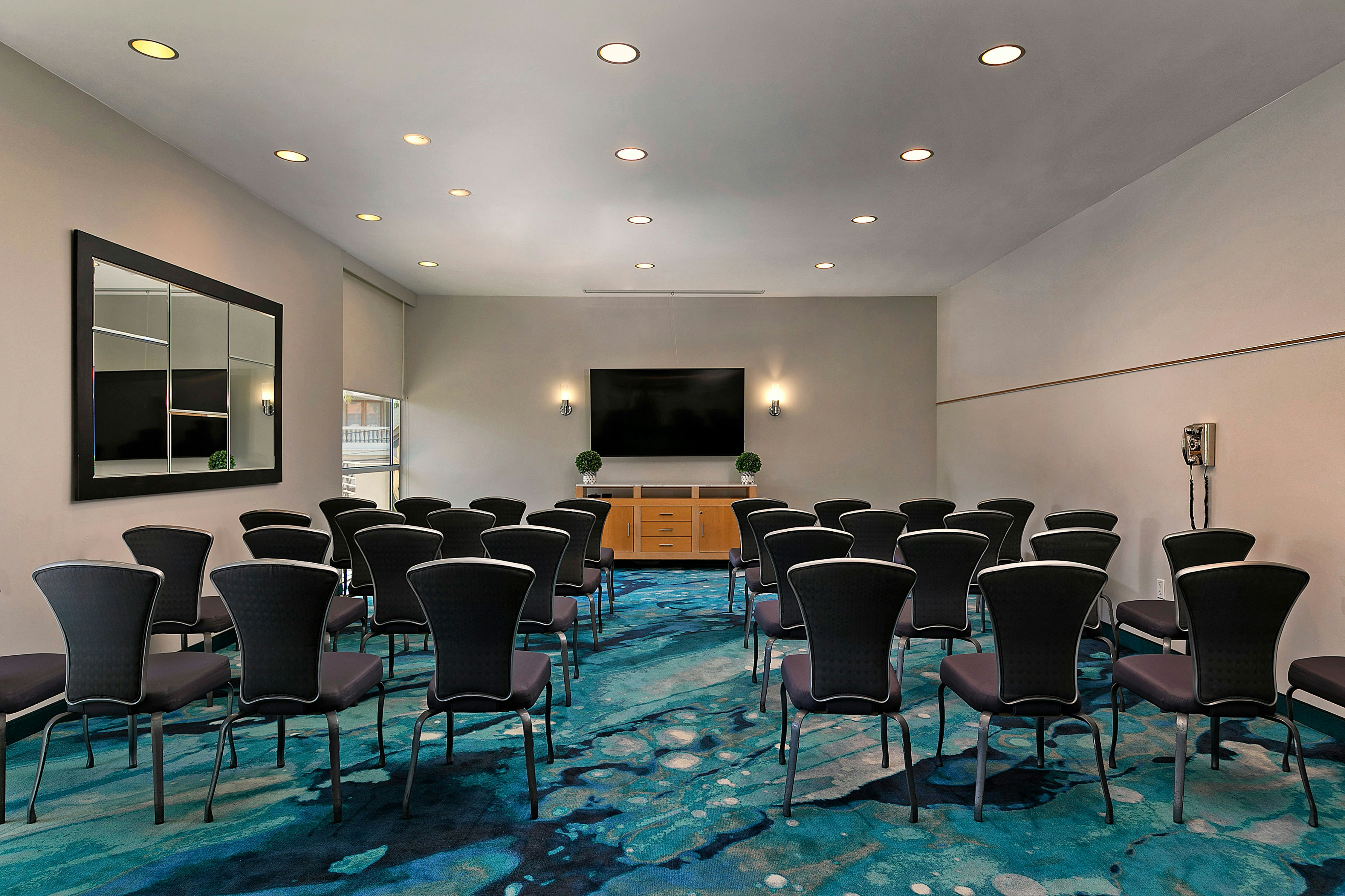 The Belamar,Tapestry Collection Hilton 46/71