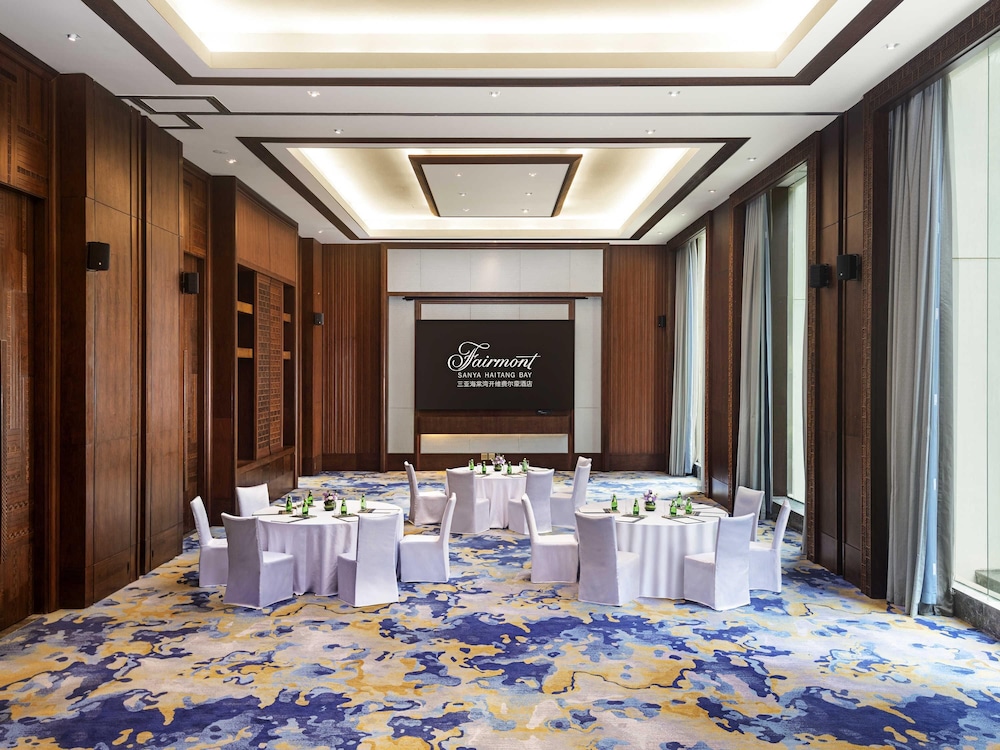 Fairmont Sanya Haitang Bay 61/73