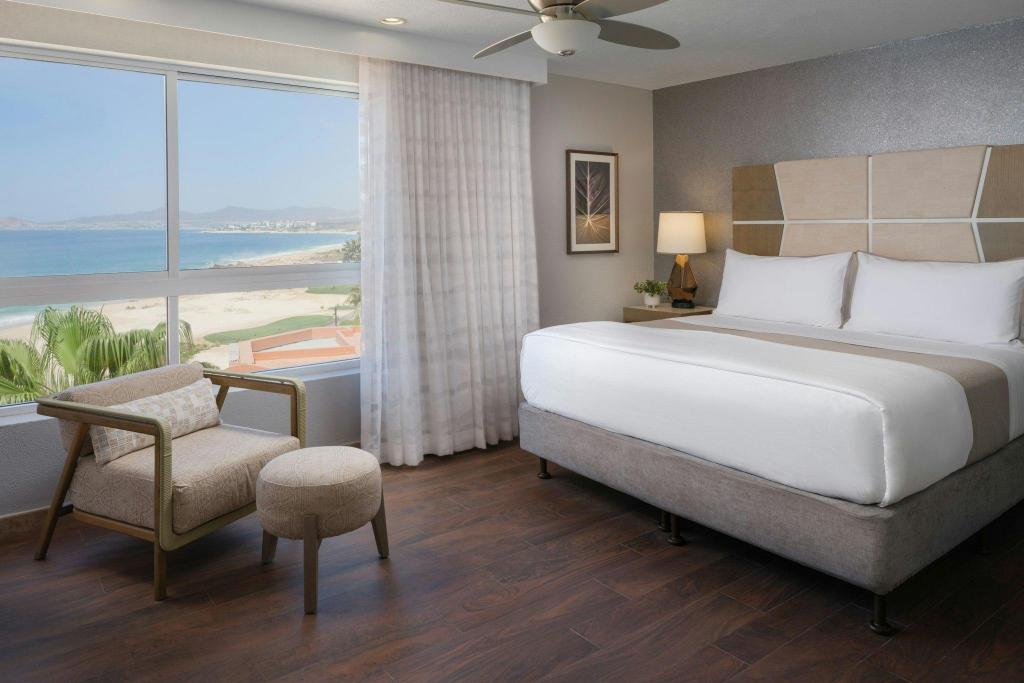 1 Bedroom, Villa, King Bed, Ocean View, Jetted Tub, Balcony
