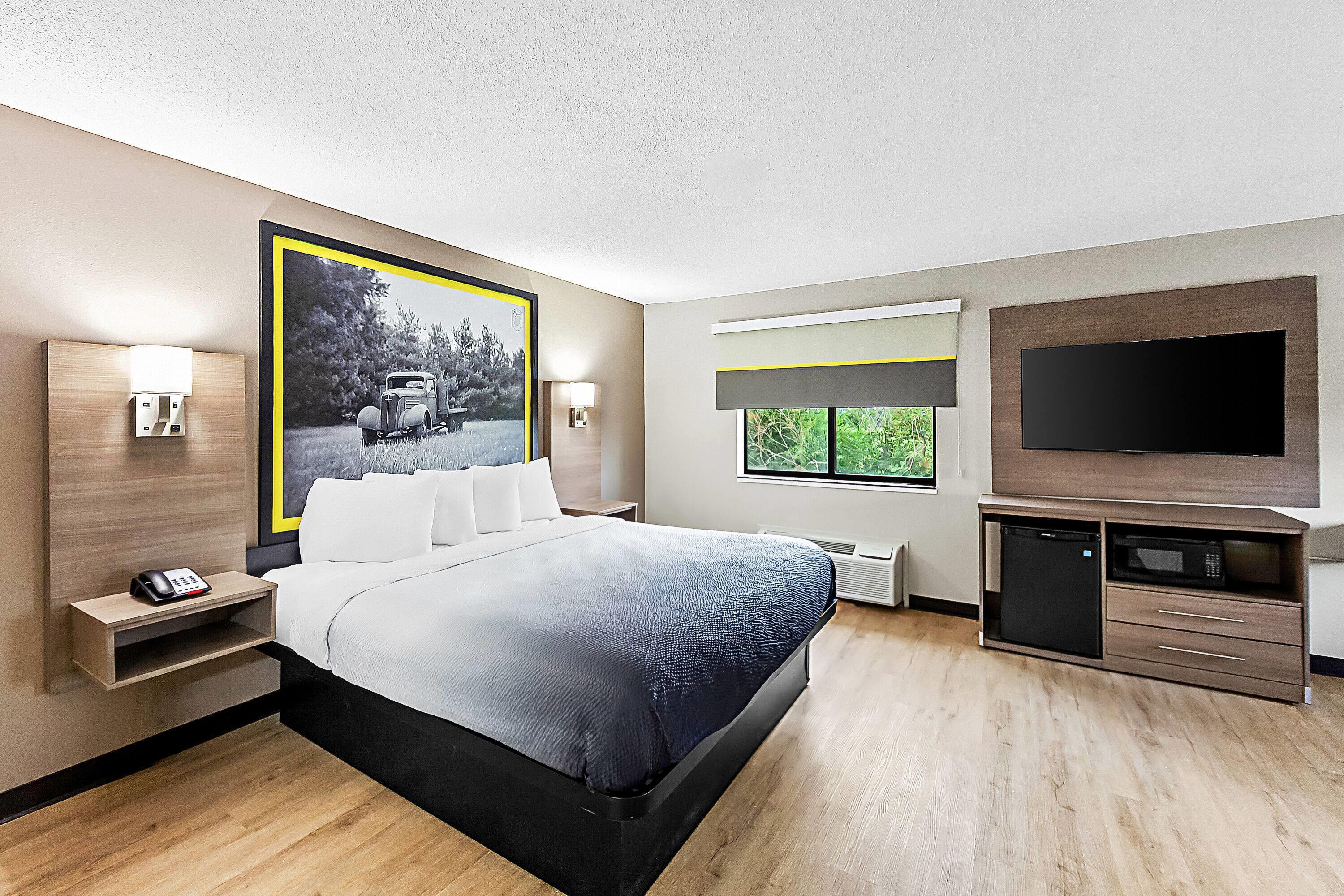 Super 8 by Wyndham Marston 9/41