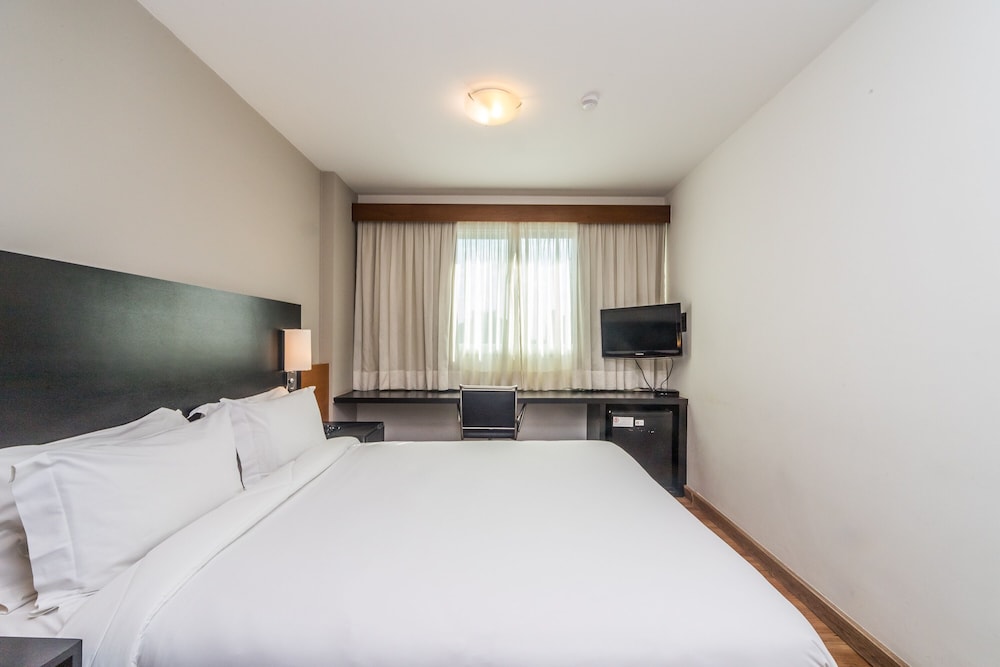 ECONOMY, DOUBLE BED