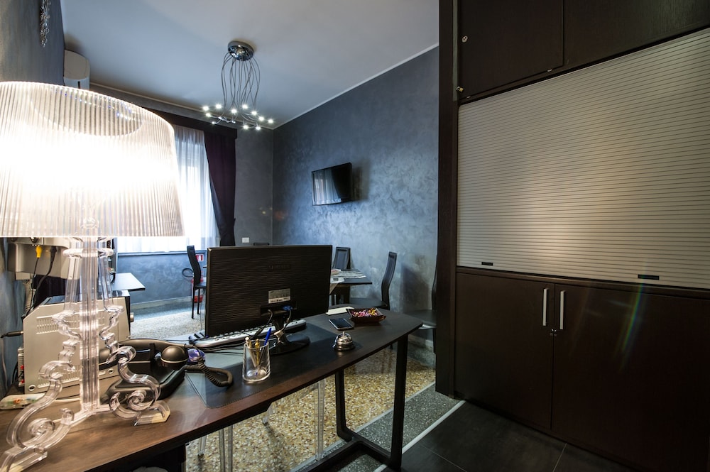 Domus Fabiola 36/57