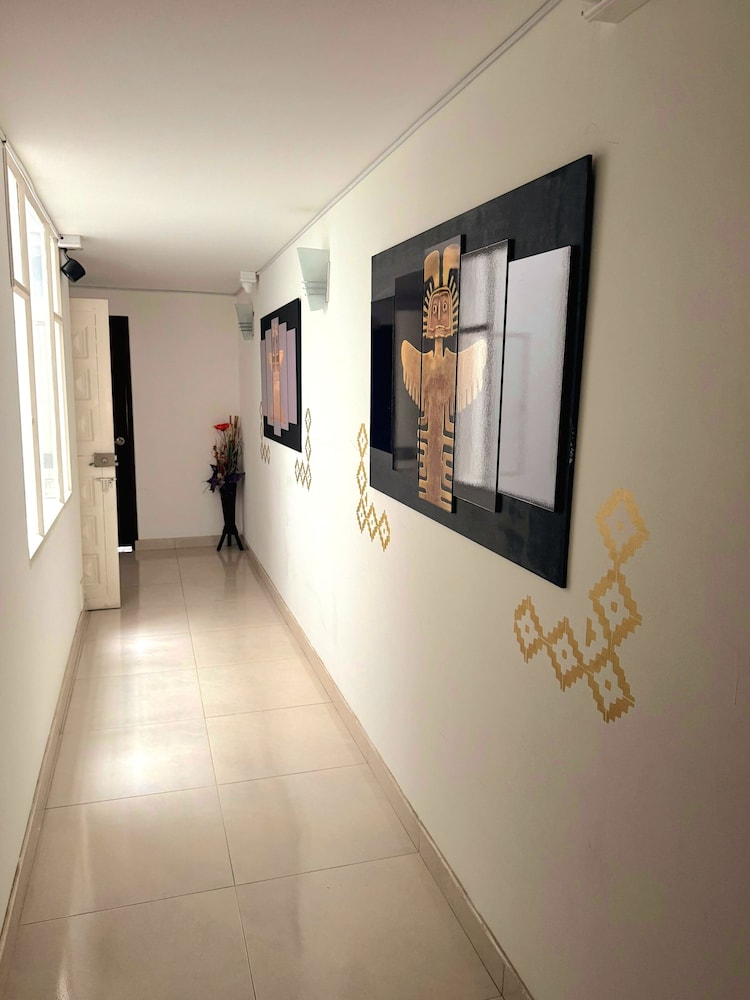 Hotel Oporto 83 8/50