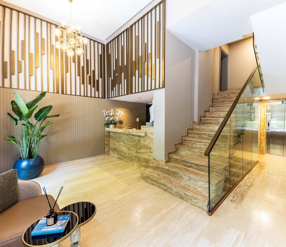 AHC Taksim Hotel 6/73