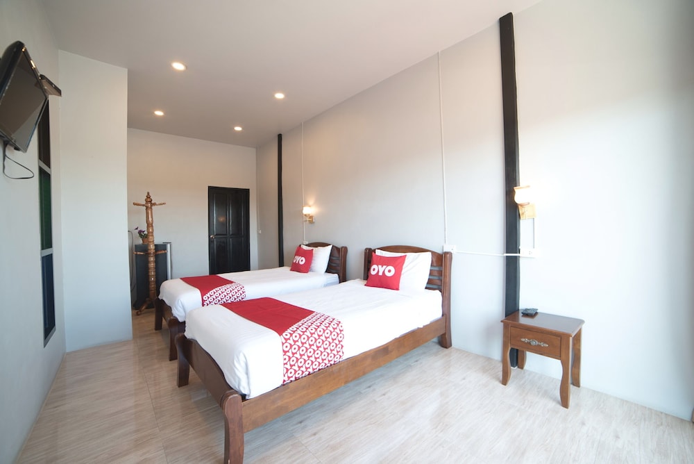 OYO 465 Krung Kao Traveller Lodge 26/37