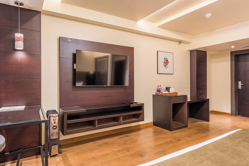 Udaan Himalayan Suites and Spa 7/31