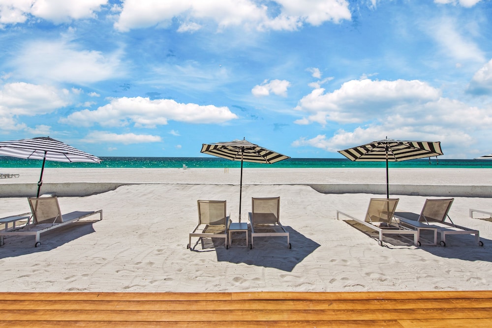 Seaside at Anna Maria Island Inn 33/46