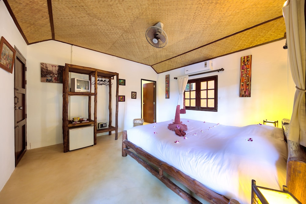 Eden Bungalows 28/71