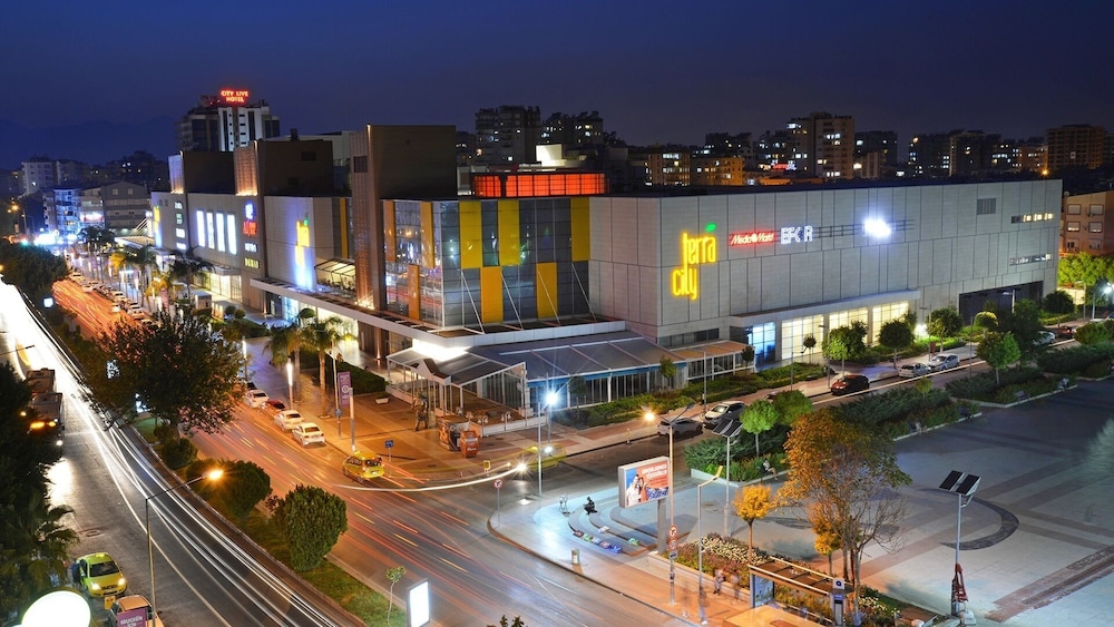 Prima Hotel 7/70