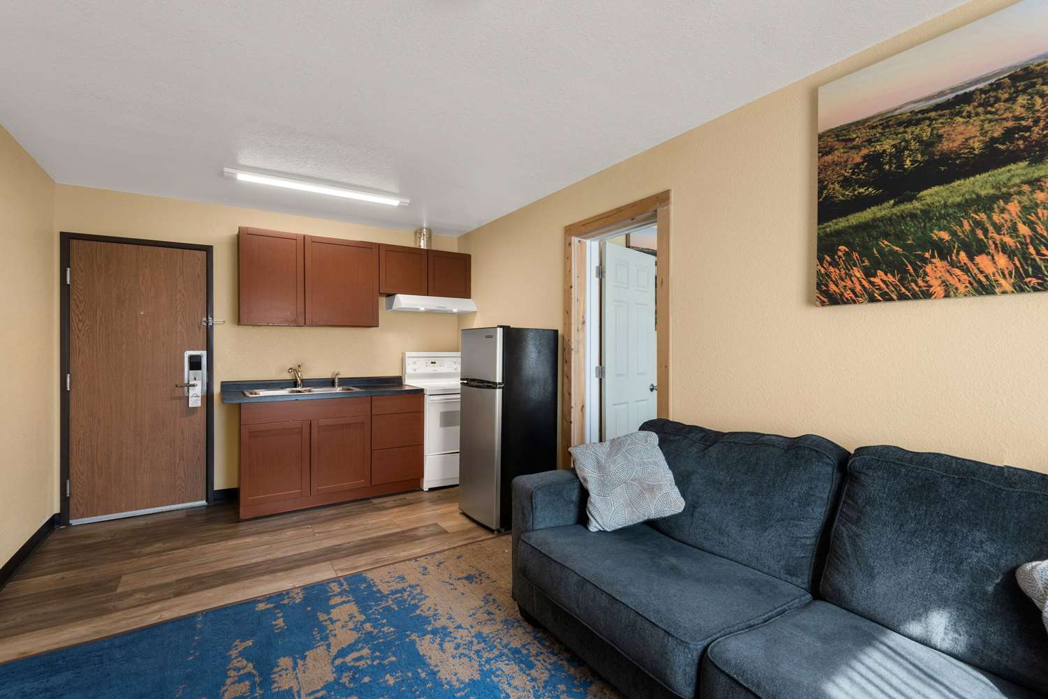 Days Inn by Wyndham Newton - LA 6/34