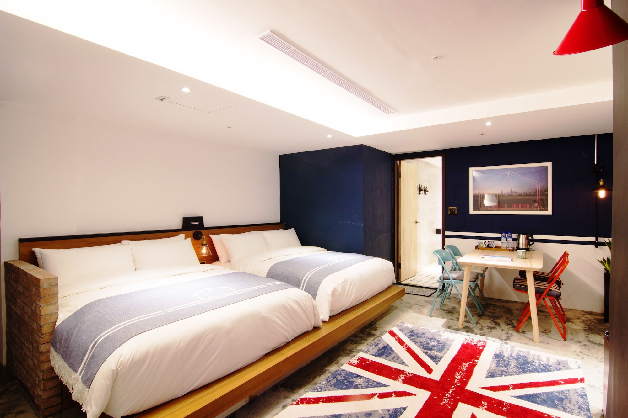 GRAND, QUADRUPLE, 2 DOUBLE BEDS