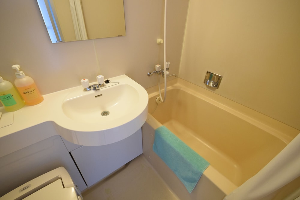 ArC LIFESTYLE SPACE & HOTEL 43/44