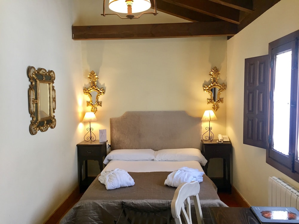 Casa Del Capitel Nazari 28/70