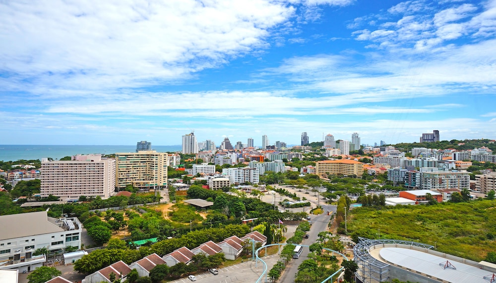 PATTAYA PARK BEACH RESORT 47/50