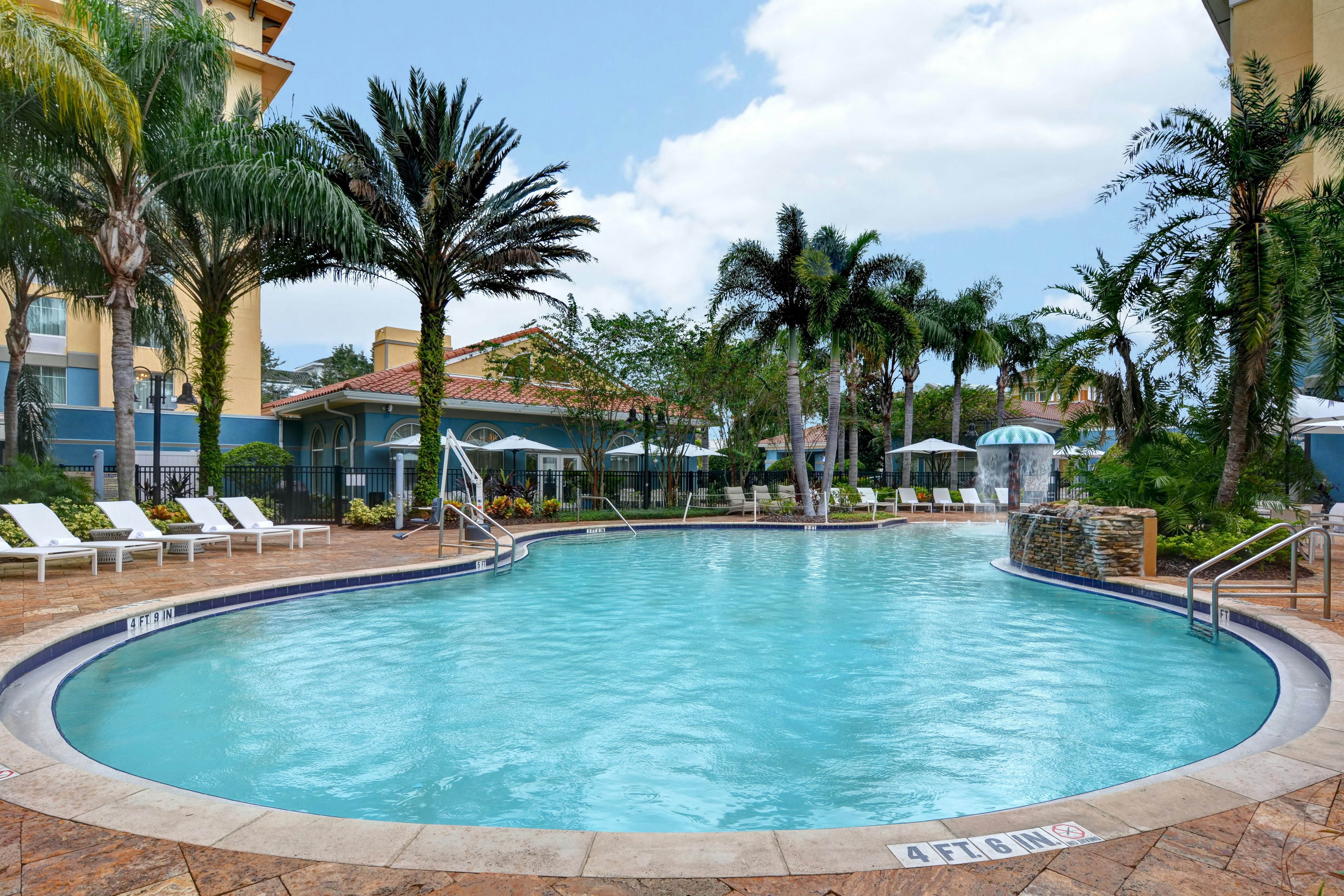 Hilton Garden Inn Lake Buena Vista 67/69