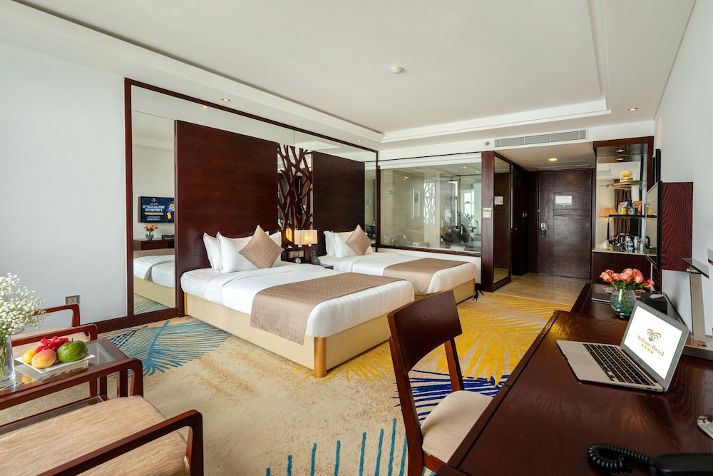 Brilliant Hotel 24/78