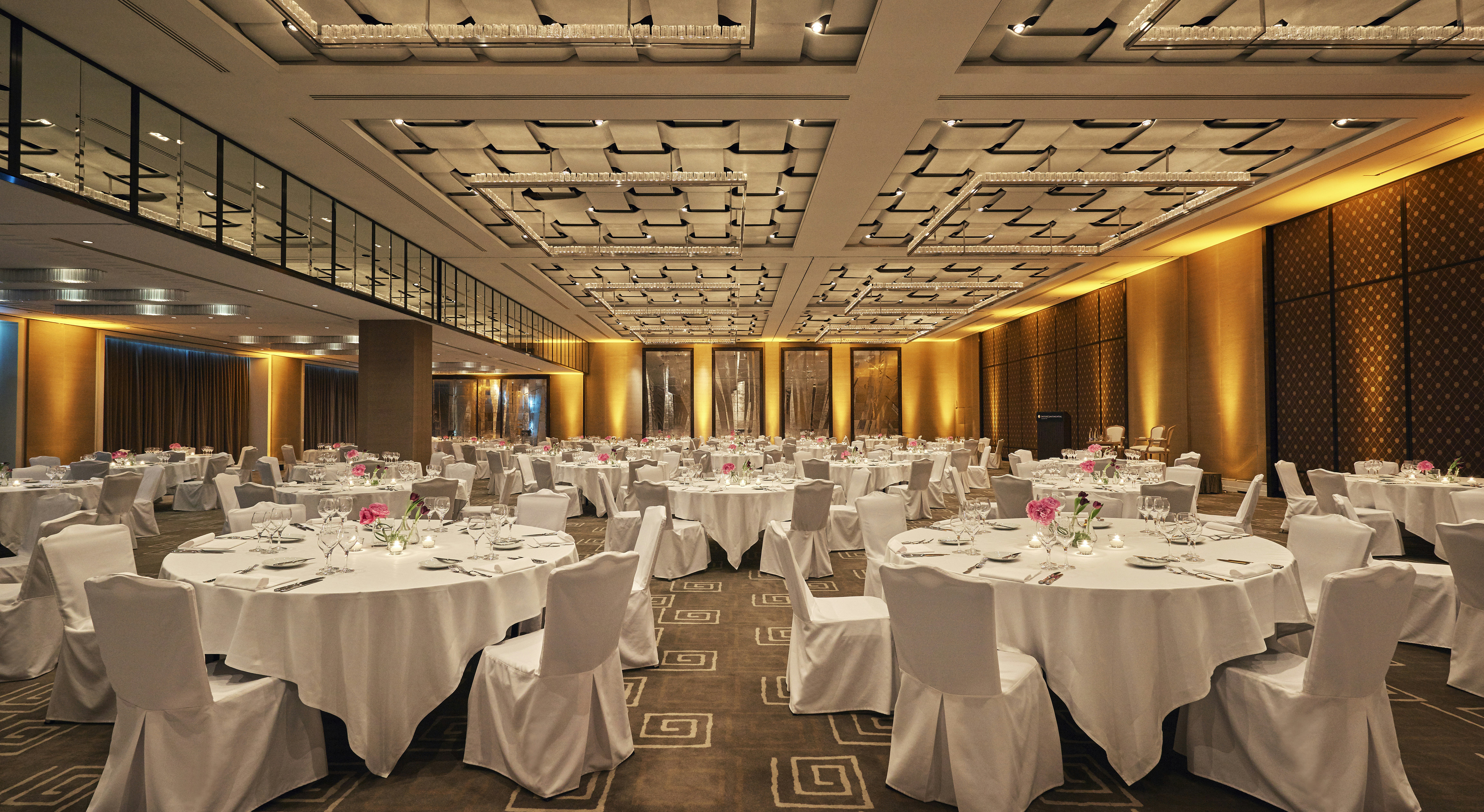 INTERCONTINENTAL GENEVA 37/50