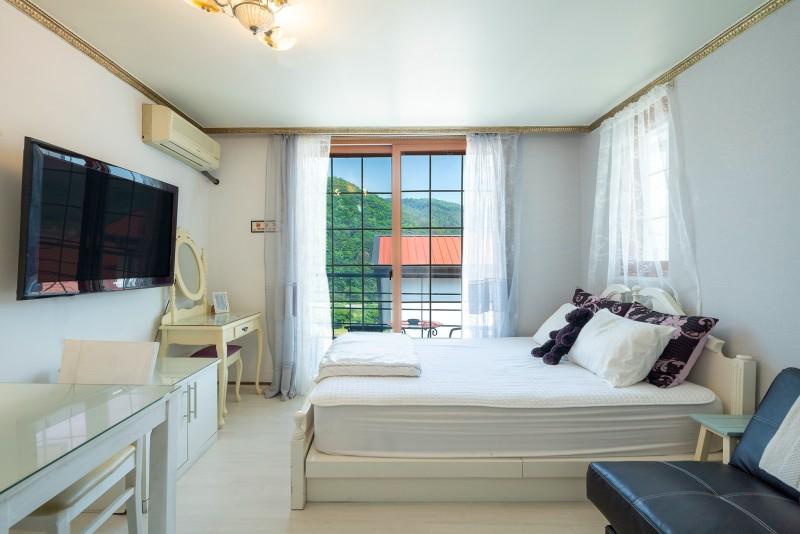 Gangcheon Holiday Pension 11/19