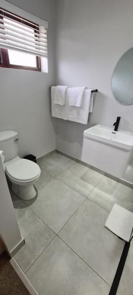 Greystone Guesthouse 49/49