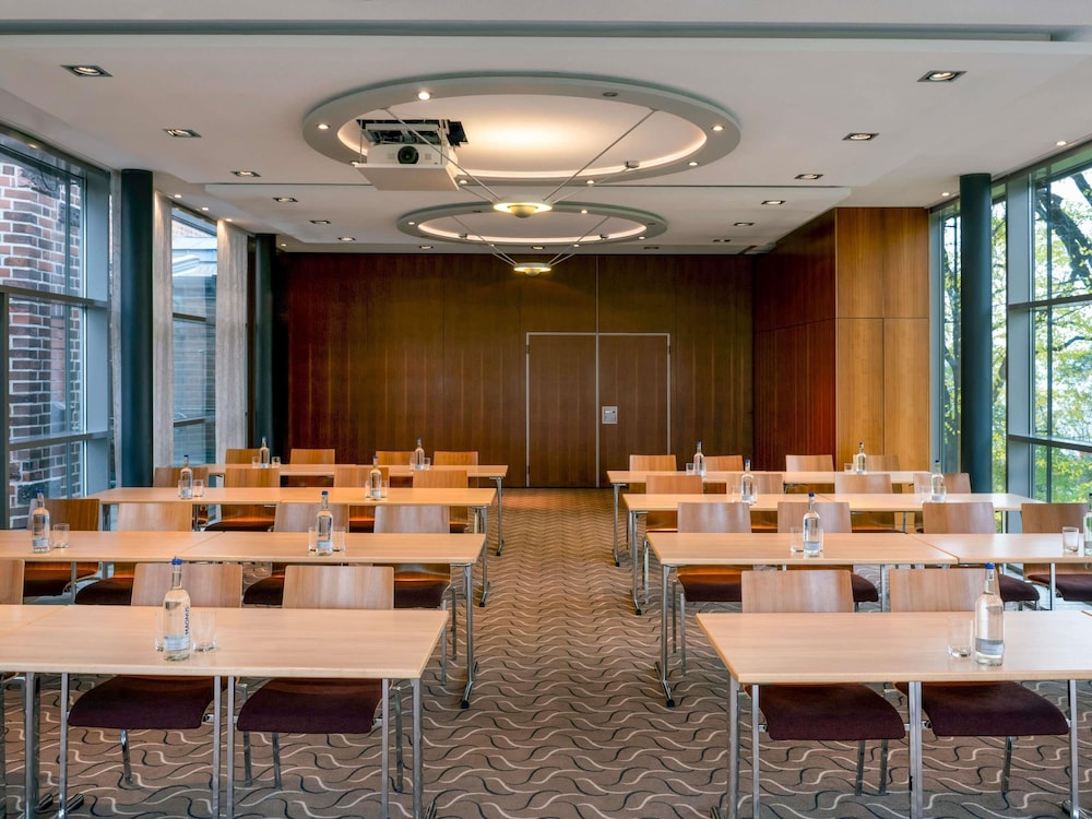 Movenpick Hotel Hamburg 69/76