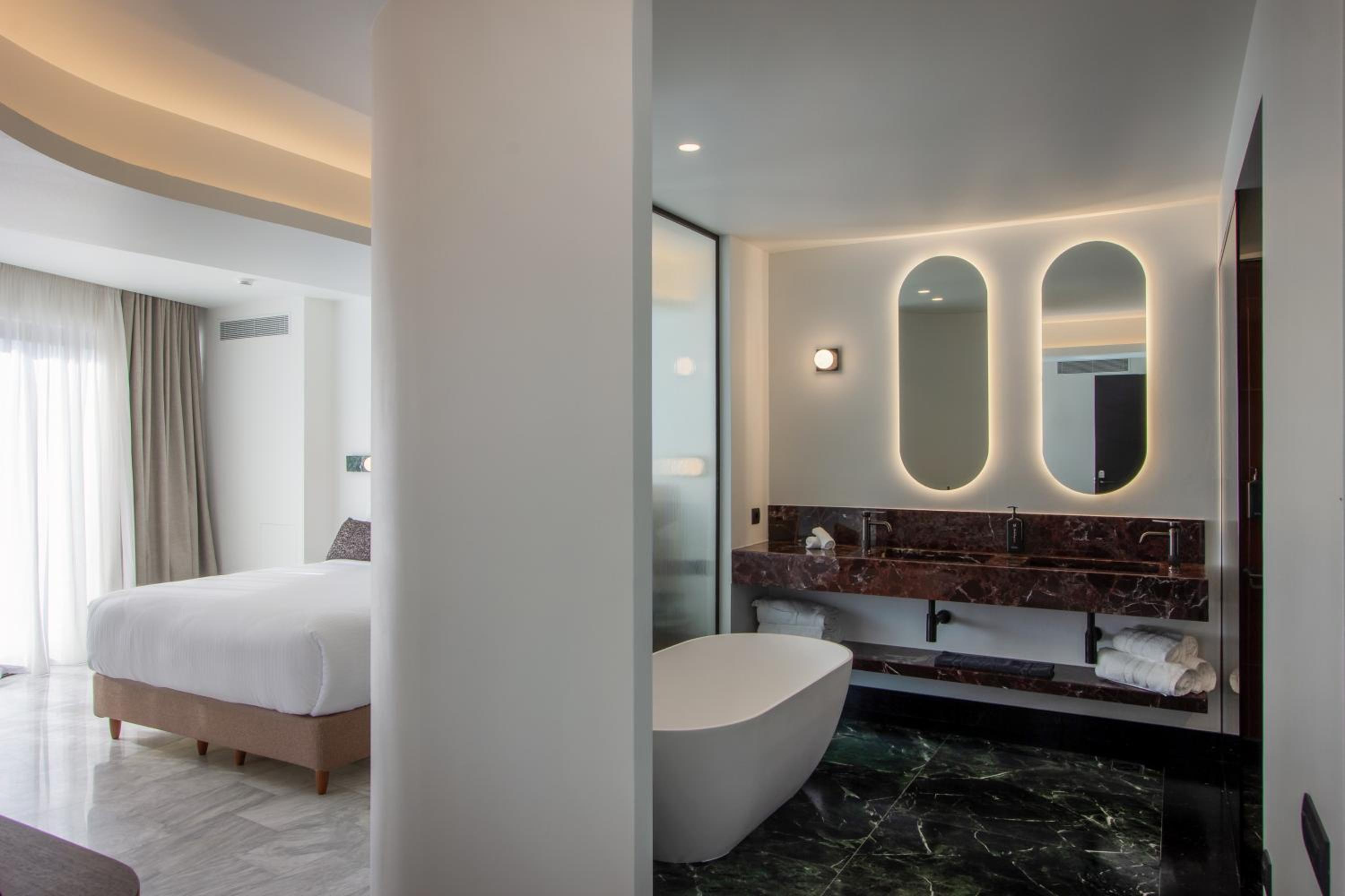 L'Avventura Suites 13/17