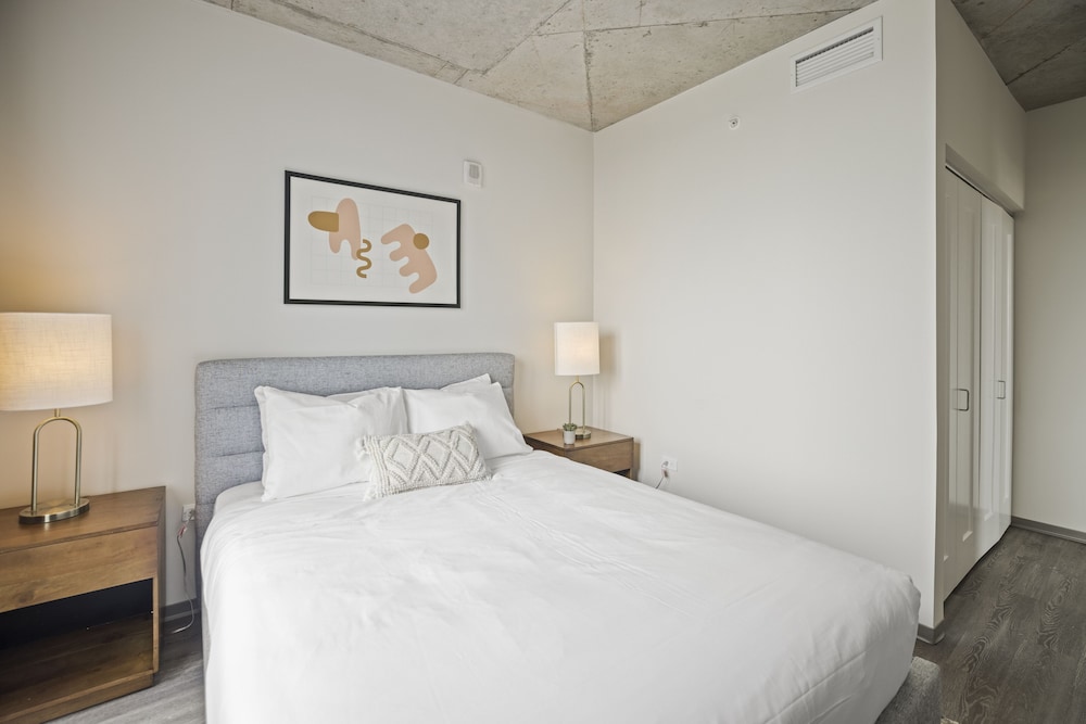Suite, 2 Queen Beds, 2 Bathrooms, Accessible