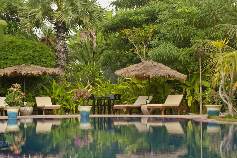 Battambang Resort 35/48