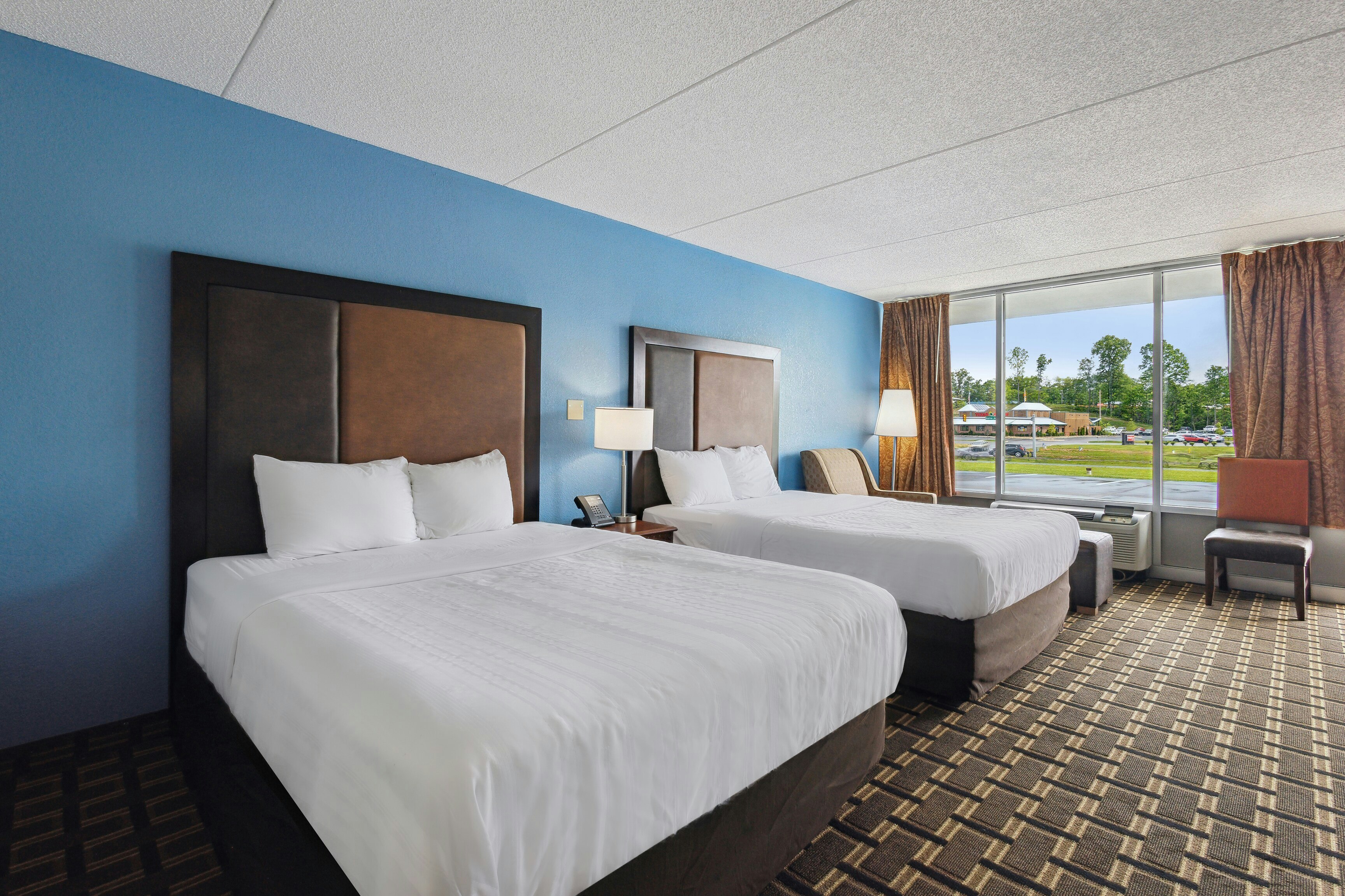 Relax inn by OYO Greeneville Near Hwy US-321 20/40