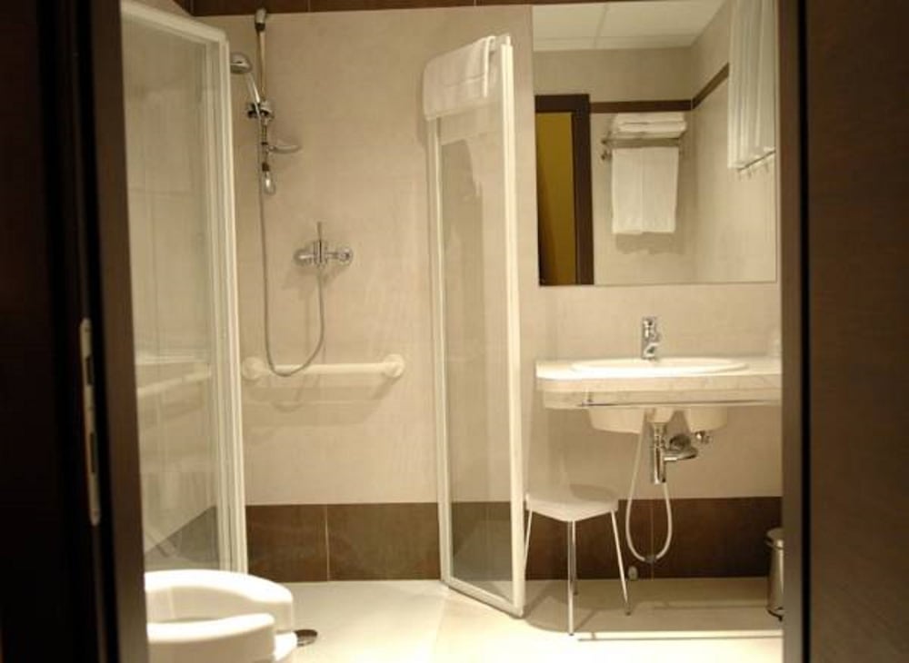 Hotel Alveri 31/34