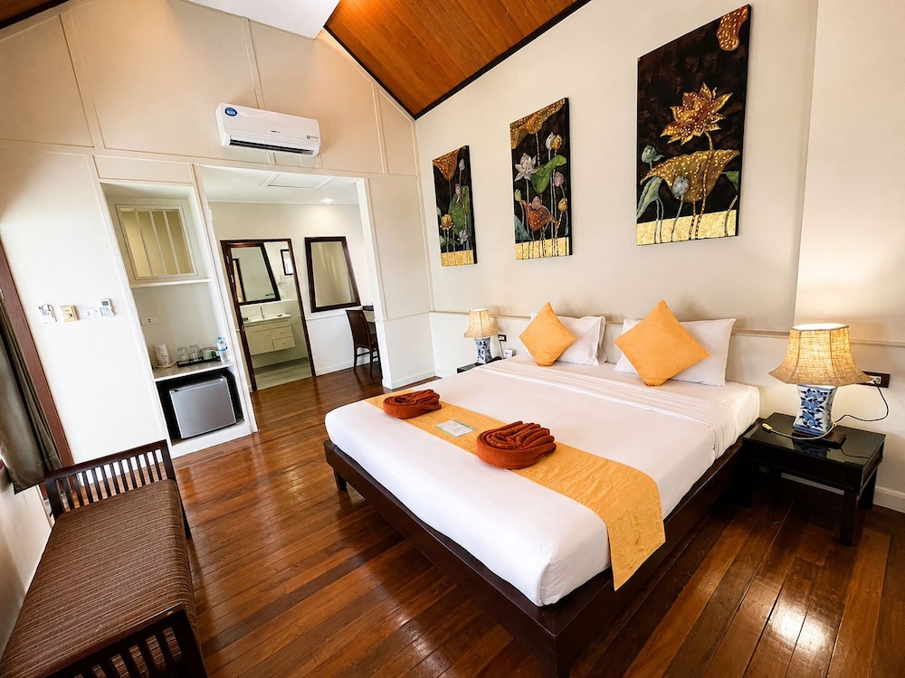PINNACLE SAMUI RESORT 7/48
