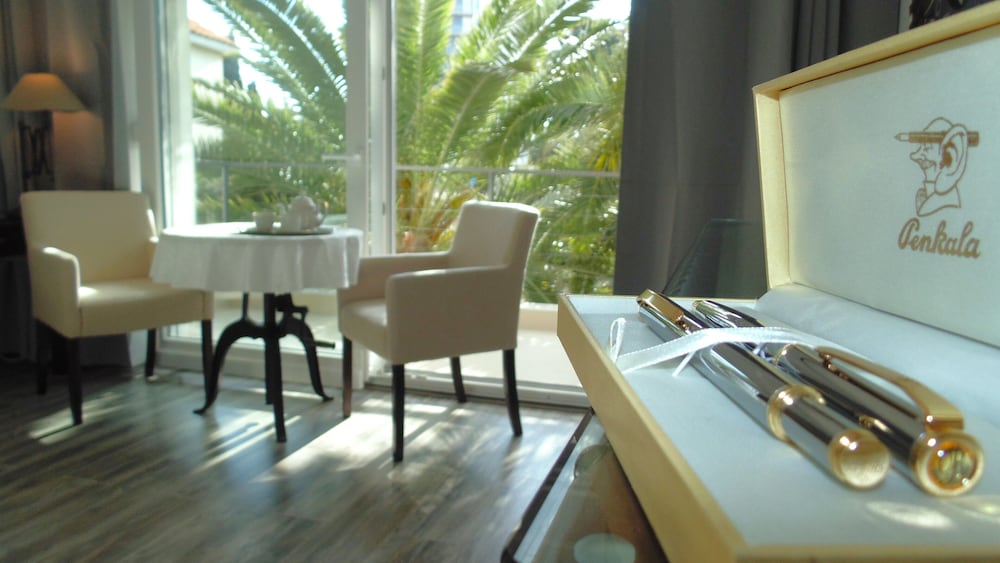 Refresh Boutique Apartments 34/50