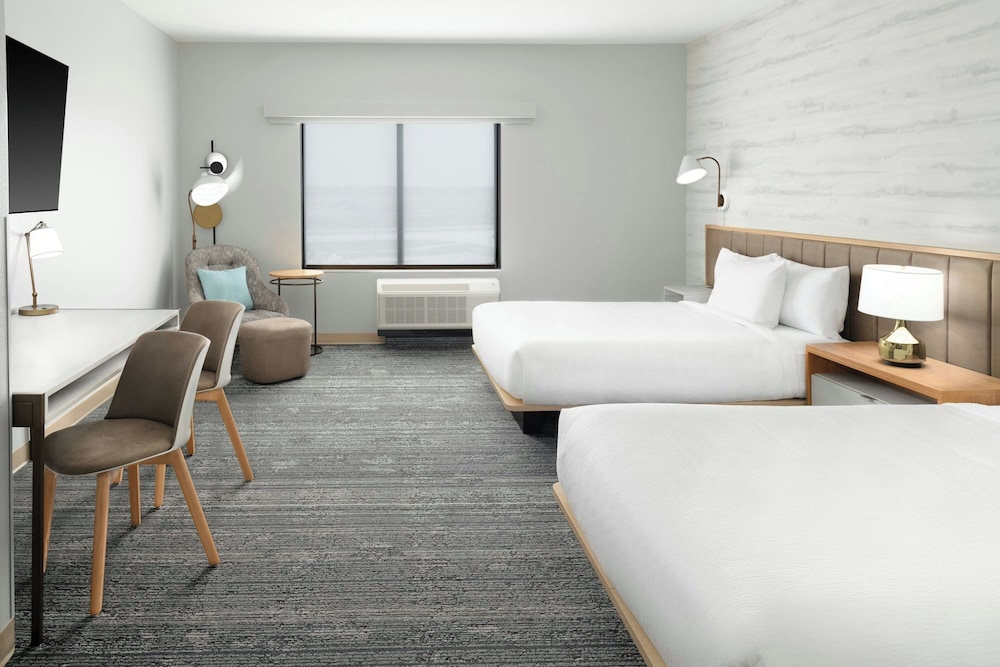 TownePlace Suites by Marriott Columbus NE 14/50