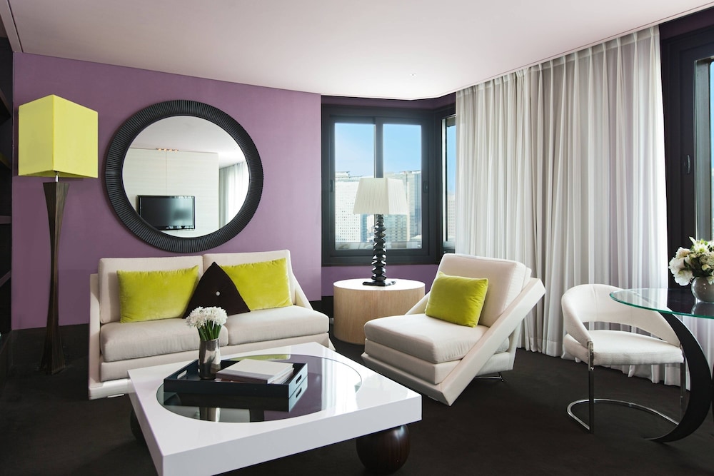 THE PLAZA SEOUL, AUTOGRAPH COLLECTION 33/47