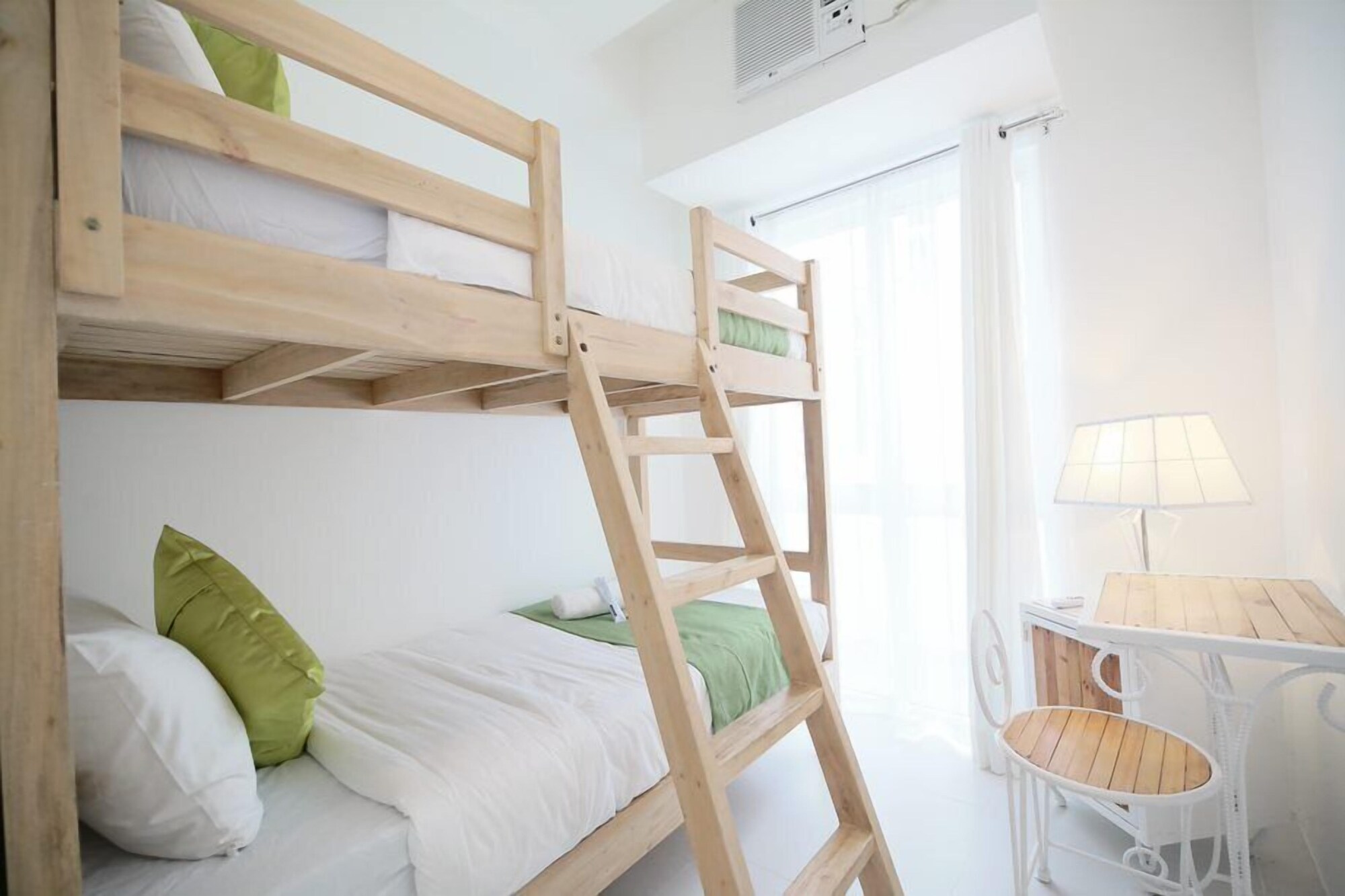 3 BEDROOMS, SUPERIOR, FAMILY, SUITE