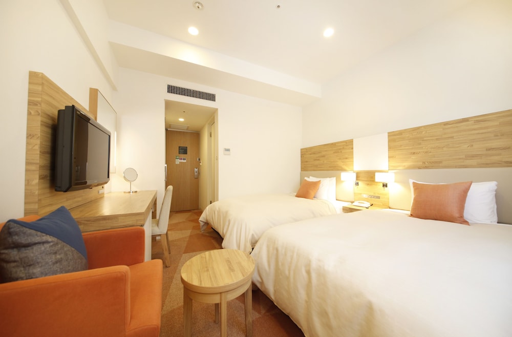 Sotetsu Fresa Inn Nagano-Zenkojiguchi (ex. Sunroute Nagano Hotel) 25/65
