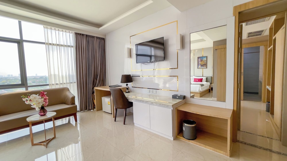 Elegant Bangkok Hotel 33/50