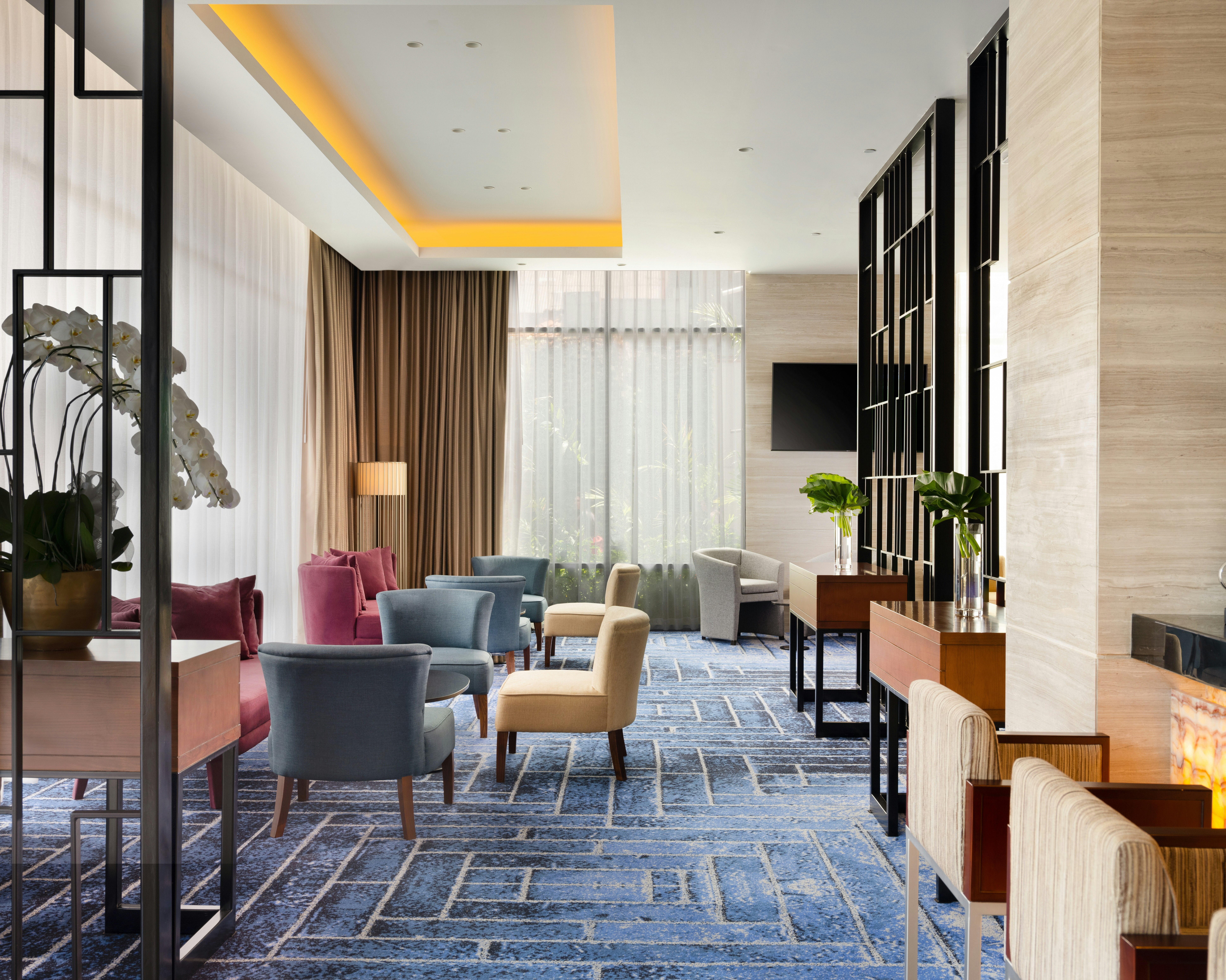 Holiday Inn Hotel Suites Jakarta Gajah Mada 47/77