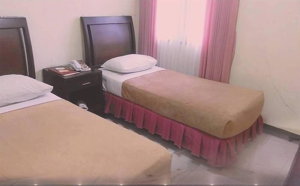 Grand Cempaka Resort Hotel Powered by Archipelago 14/49