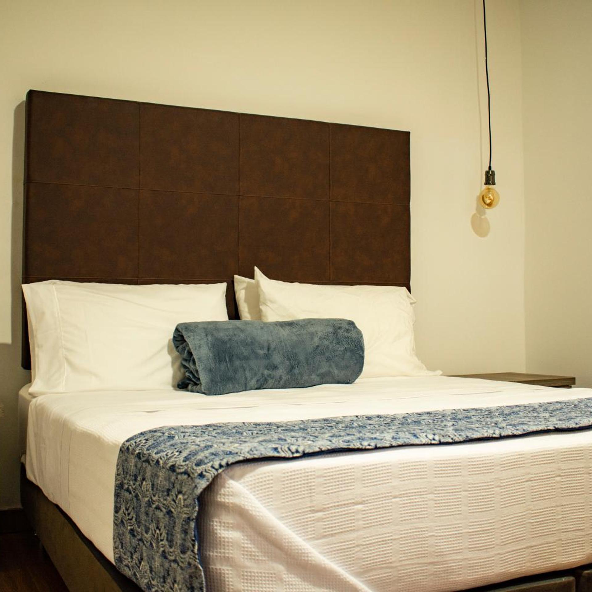 El Reloj Casa Hotel 17/50