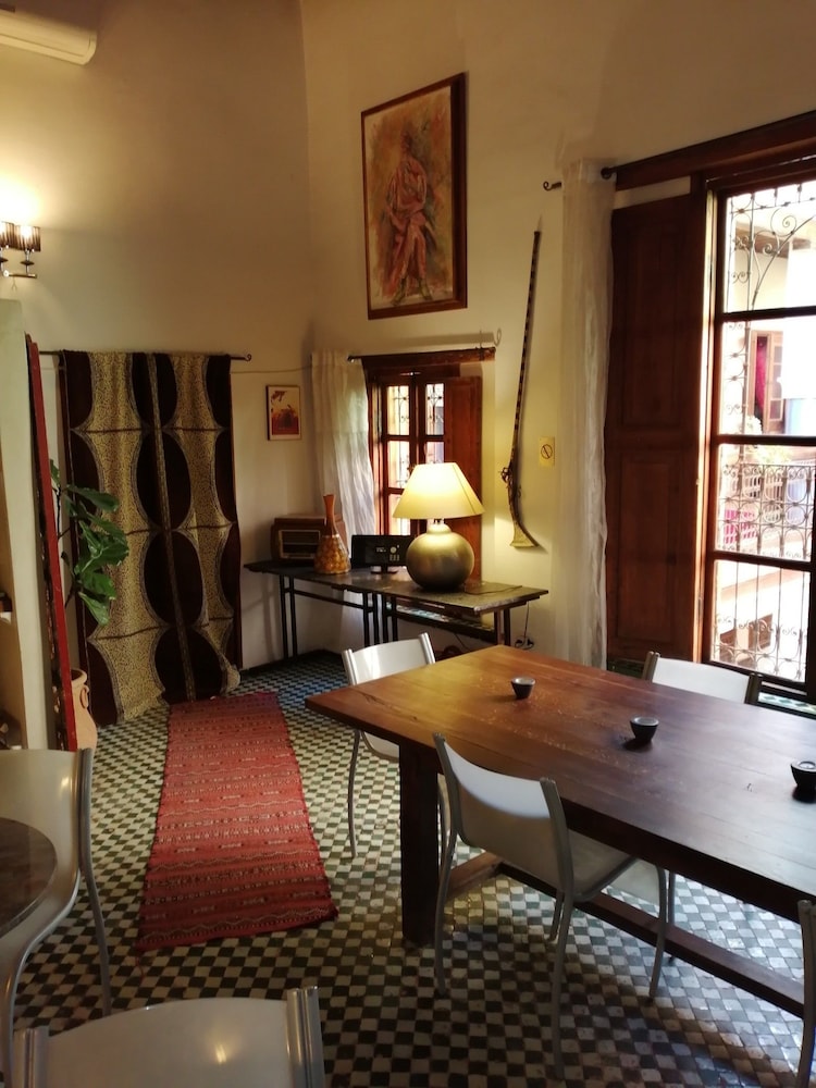 RIAD TARA 60/77